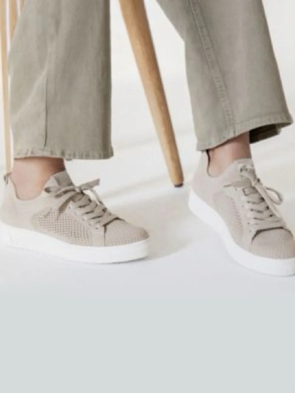 White Mountain casual woman’s